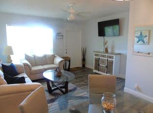 1+1 Condo — 309 Circle Drive S #204, Boynton Beach, 33435