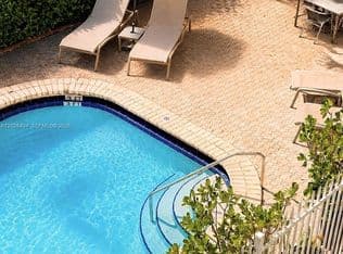 1+1 Condo — 1400 Lincoln Rd APT 301, Miami Beach, 33139