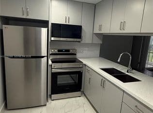 2+1 Condo — 2750 W 63rd Pl #12-24, Hialeah, 33016