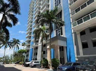 2-bedroom Condo — 5085 NW 7th St APT 406, Miami, 33126