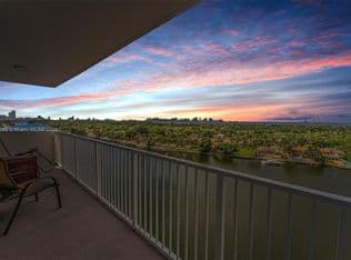 2+1 Condo — 5838 Collins Ave APT 11B, Miami Beach, 33140