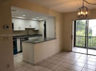 2+1 Condo — 8401 SW 107th Ave APT 313E, Miami, 33173