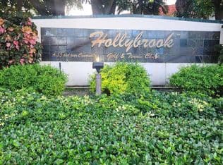 1+1 Condo — 811 S Hollybrook Drive S #206, Pembroke Pines, 33025