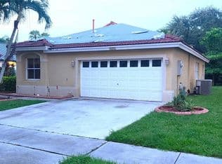 3+1 Müstakil ev — 4221 SW 153rd Ave, Miramar, 33027