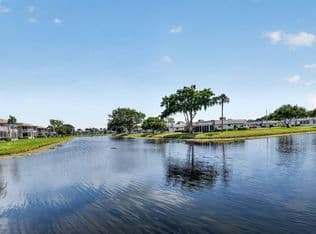 2-bedroom Condo — 212 Monaco E, Delray Beach, 33446