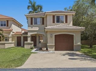 3+1 Townhouse — 16405 SW 73rd Ln, Miami, 33193