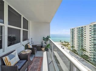 1+1 Condo — 3725 S Ocean Dr APT 1220, Hollywood, 33019