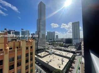 1+1 Condo — 151 SE 1st St APT 1505, Miami, 33131