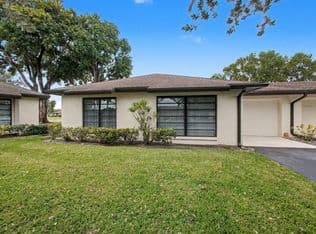 2-bedroom Condo — 4759 Storkwood Terrace #A, Boynton Beach, 33436