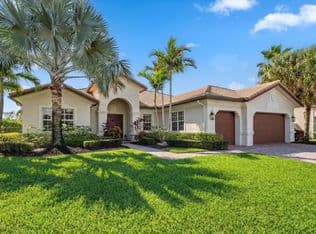 5-bedroom Single-Family Home — 108 Casa Circle, Jupiter, 33458
