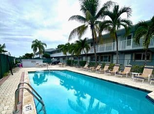 3-bedroom Condo — 2175 NE 56th Street #209, Fort Lauderdale, 33308