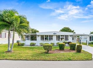 2-bedroom Condo — 8350 E Club Road, Boca Raton, 33433