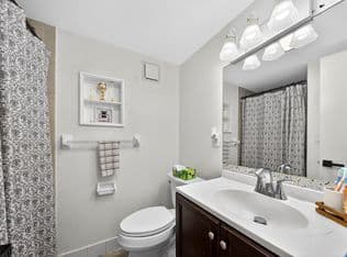 2+1 Condo — 3223 Riverside Drive #C-406, Coral Springs, 33065