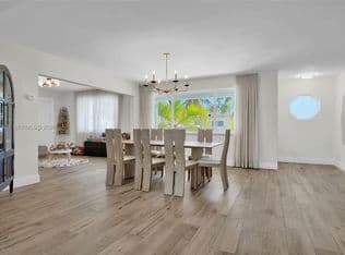 3+1 Müstakil ev — 1301 Hollywood Blvd, Hollywood, 33019