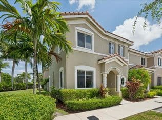4+1 Townhouse — 2478 SE 10th Ct, Homestead, 33035