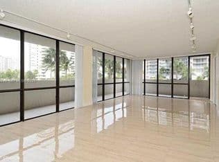 3+1 Condo — 2049 S Ocean Dr APT 210, Hallandale, 33009