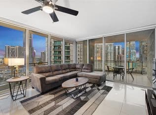 2-bedroom Condo — 90 SW 3rd St APT 2504, Miami, 33130