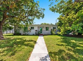 3+1 Müstakil ev — 4105 SW 116th Ave, Miami, 33165
