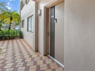 3+1 Condo — 8400 SW 133rd Avenue Rd APT 107, Miami, 33183