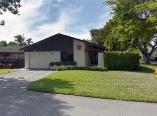 3-bedroom Single-Family Home — 11744 SW 133rd Ct, Miami, 33186