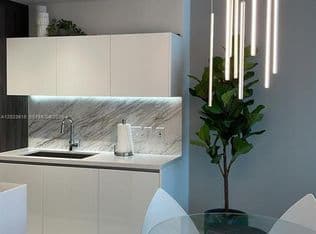 2-bedroom Condo — 851 NE 1st Ave Unit 1006, Miami, 33132