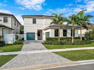 5-bedroom Single-Family Home — 17325 SW 41 Street, Miramar, 33029