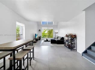 1+1 Condo — 6900 N Kendall Dr APT A303, Pinecrest, 33156