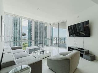 2-bedroom Condo — 851 NE 1st Ave #2303, Miami, 33132