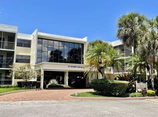2+1 Condo — 491 Racquet Club Rd APT 303, Fort Lauderdale, 33326