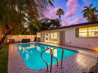 5+1 Müstakil ev — 1244 Garfield St, Hollywood, 33019