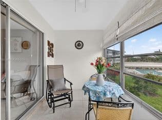 2-bedroom Condo — 2991 NW 46th Ave APT 210, Fort Lauderdale, 33313
