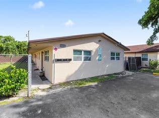 6+1 Mülk — 233 NW 12th Court, Pompano Beach, 33060