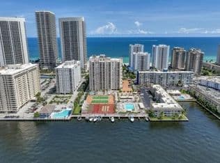 1+1 Condo — 1865 S Ocean Drive #17h, Hallandale Beach, 33009