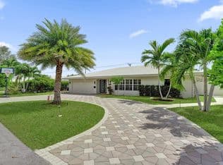 5-bedroom Single-Family Home — 4800 NE 26TH Avenue, Fort Lauderdale, 33308