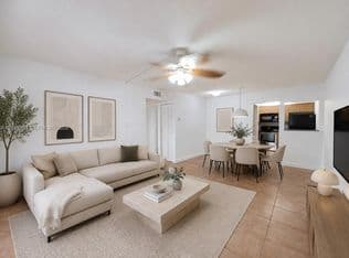 2+1 Condo — 11120 Royal Palm Blvd #4-10, Pompano Beach, 33065