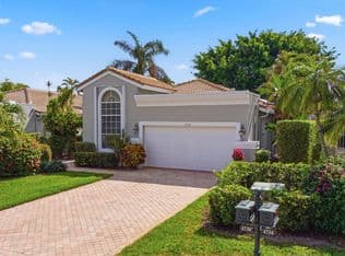 2-bedroom Single-Family Home — 4730 Carlton Golf Drive, Lake Worth, 33449
