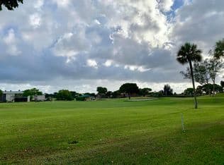 2-bedroom Condo — 89 Normandy B, Delray Beach, 33484