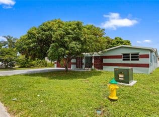 4-bedroom Single-Family Home — 7531 Harbour Blvd, Miramar, 33023