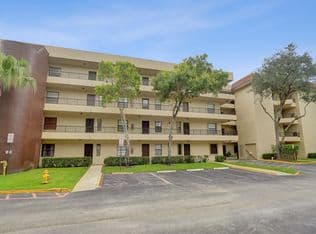 2+1 Condo — 10451 W Broward Boulevard #205, Fort Lauderdale, 33324