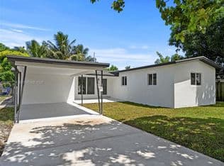 4+1 Müstakil ev — 3651 SW 40th Ave, Hollywood, 33023