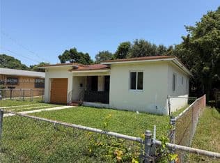 2+1 Müstakil ev — 5525 NW 5th Ct, Miami, 33127