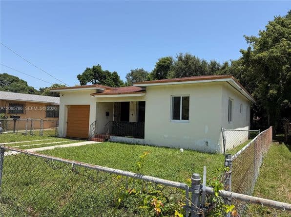 2-bedroom Single-Family Home — 5525 NW 5th Ct, Miami, FL 33127