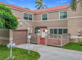 3+1 Townhouse — 10977 Long Boat Dr #10977, Hollywood, 33026