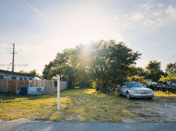 Land — 7014 NW 21st Ave, Miami, FL 33147