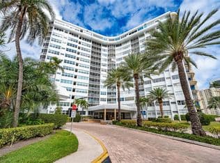 1+1 Condo — 100 Golden Isles Dr APT 104, Hallandale, 33009