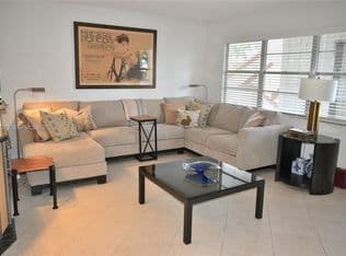 1-bedroom Condo — 2011 Cornwall Dr #A, Boca Raton, 33434