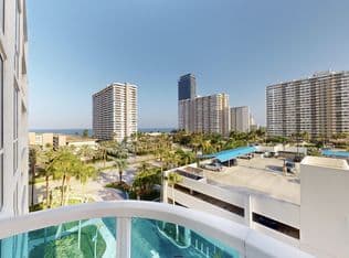 1-bedroom Condo — 1945 S Ocean Drive #603, Hallandale, 33009