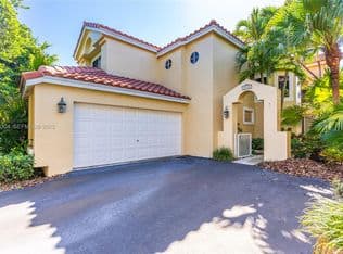 3-bedroom Single-Family Home — 10132 NW 4th St, Fort Lauderdale, 33324