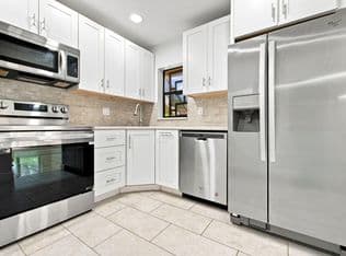 3-bedroom Condo — 2662 Carambola Circle N, Coconut Creek, 33066