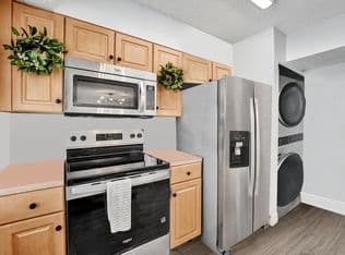 2-bedroom Townhouse — 173 Riviera Circle, Fort Lauderdale, 33326